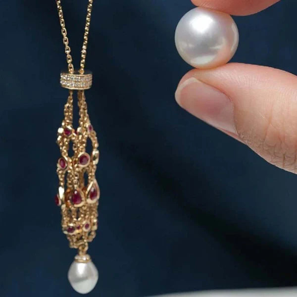Collar de Lujo con Cadena de Malla y Perlas®